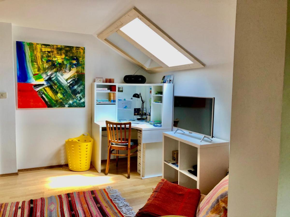 Charmante Ferienwohnung Mit Balkon Im 5-Seen-Land Hechendorf am Pilsensee Ngoại thất bức ảnh